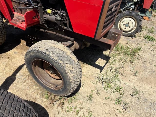 Image of Massey Ferguson 1020 equipment image 2