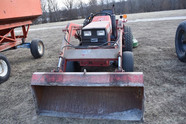 Image of Massey Ferguson 1030 equipment image 1