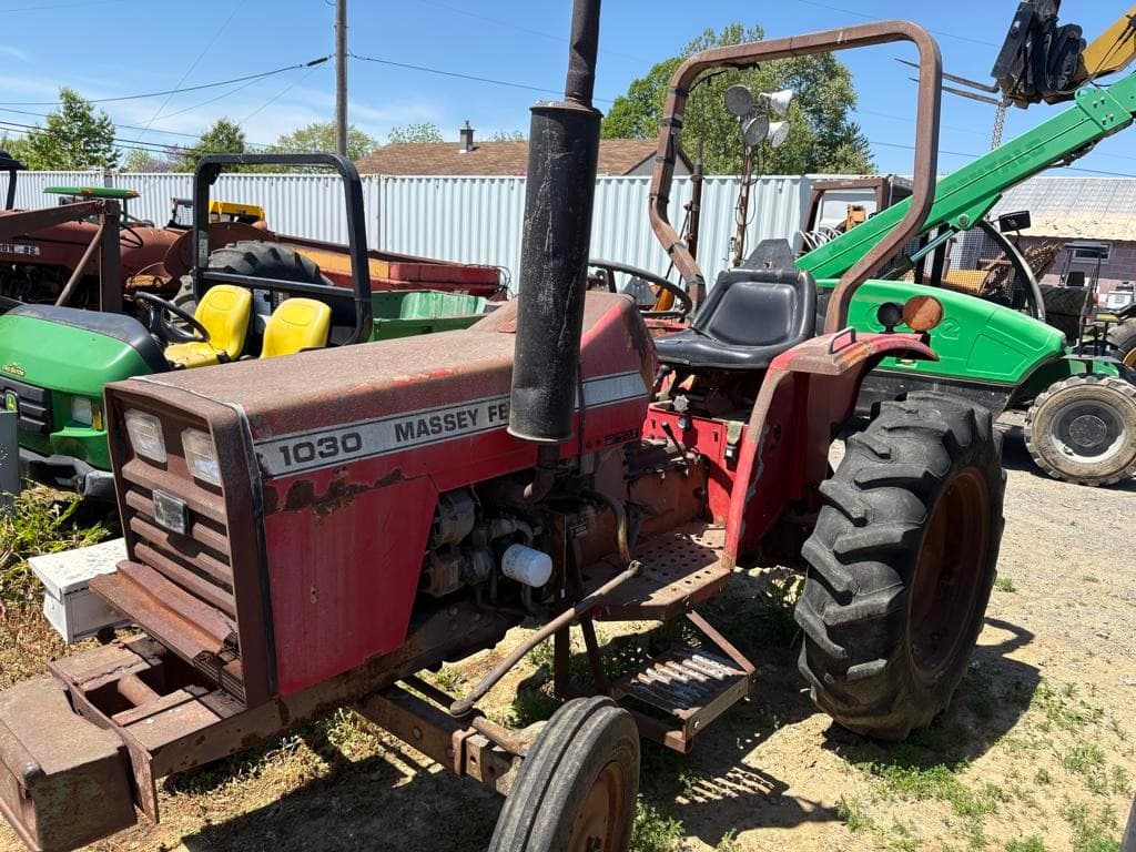Image of Massey Ferguson 1030 Primary image