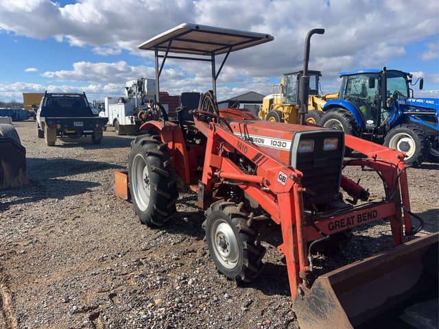 Image of Massey Ferguson 1030 equipment image 4
