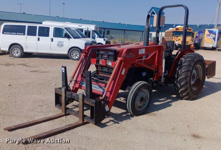 Main image Massey Ferguson 1040
