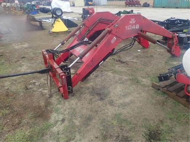 Image of Massey Ferguson 1048 equipment image 2