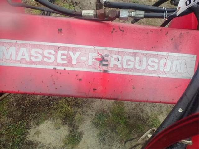 Image of Massey Ferguson 1048 equipment image 1