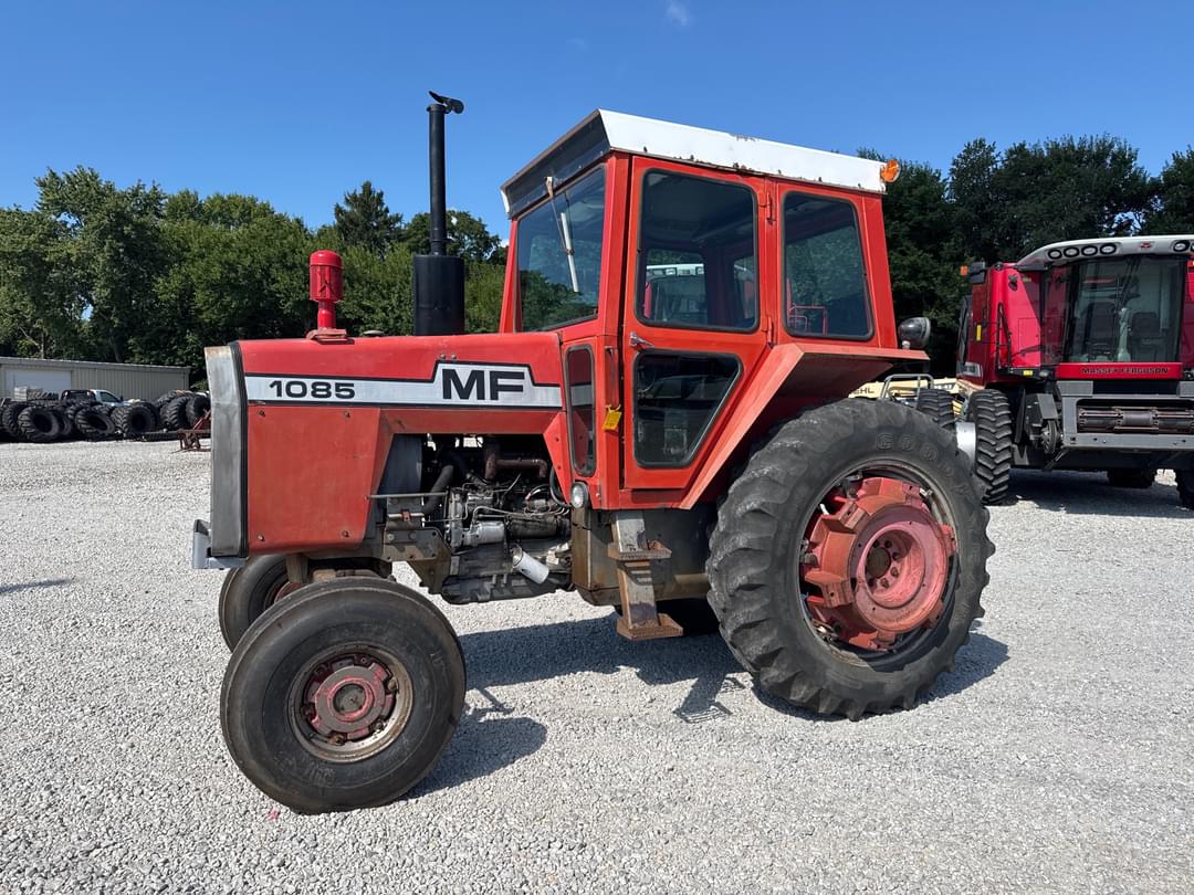 Image of Massey Ferguson 1085 Primary image