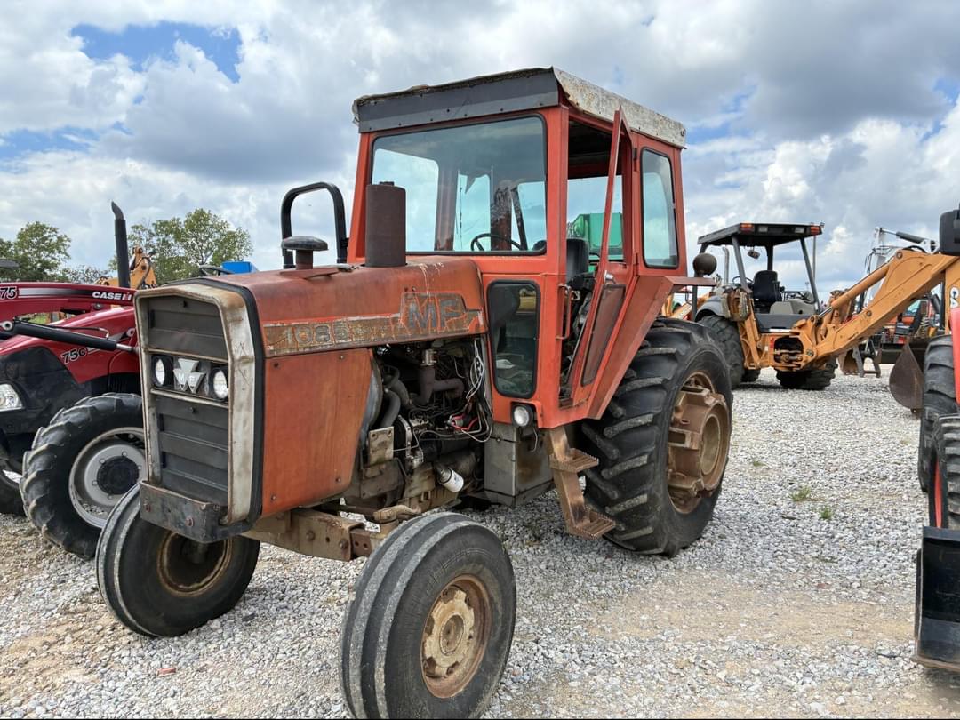 Image of Massey Ferguson 1085 Primary image