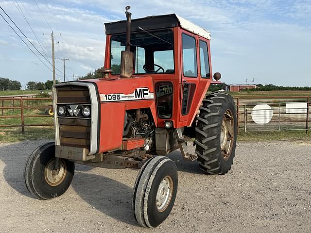 Image of Massey Ferguson 1085 equipment image 2