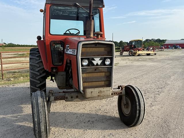 Image of Massey Ferguson 1085 equipment image 4