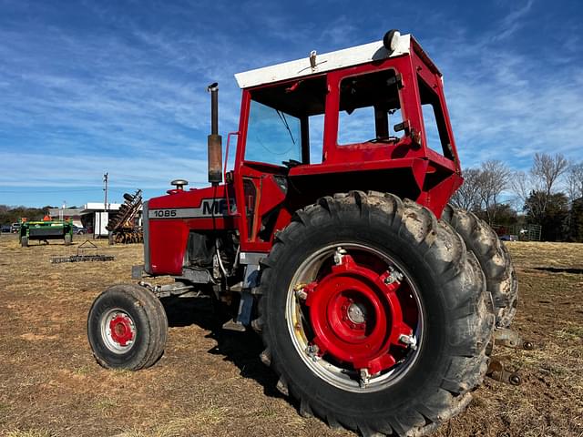 Image of Massey Ferguson 1085 equipment image 3