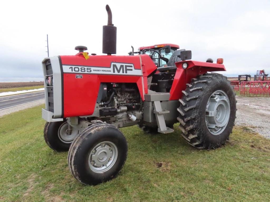 Main image Massey Ferguson 1085