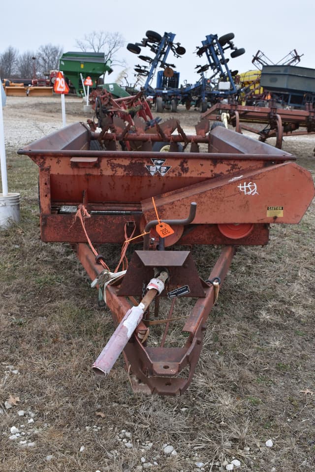 Image of Massey Ferguson 110 equipment image 1
