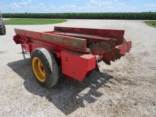 Image of Massey Ferguson 110 equipment image 3