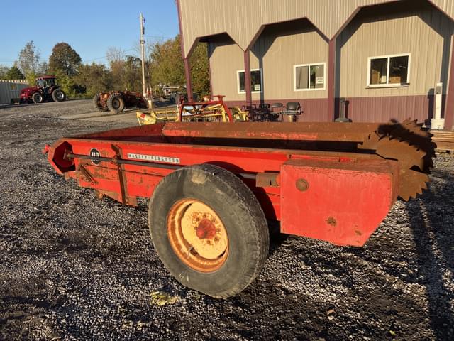 Image of Massey Ferguson 110 equipment image 3