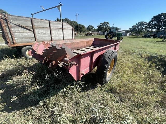 Image of Massey Ferguson 110 equipment image 4