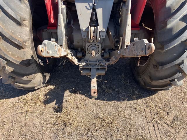 Image of Massey Ferguson 1100 equipment image 4