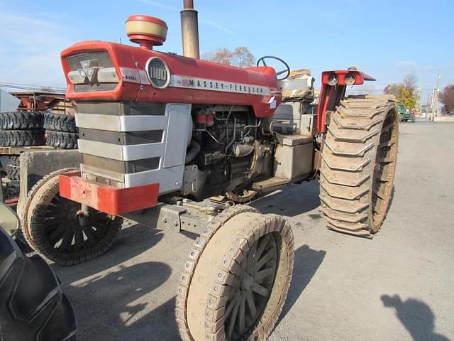 Image of Massey Ferguson 1100 equipment image 2