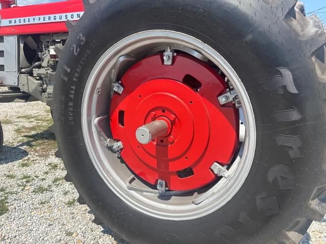 Image of Massey Ferguson 1100 equipment image 4