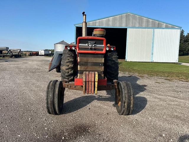 Image of Massey Ferguson 1100 equipment image 1