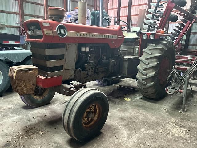 Image of Massey Ferguson 1100 equipment image 3