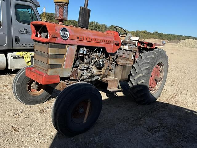 Image of Massey Ferguson 1100 equipment image 2