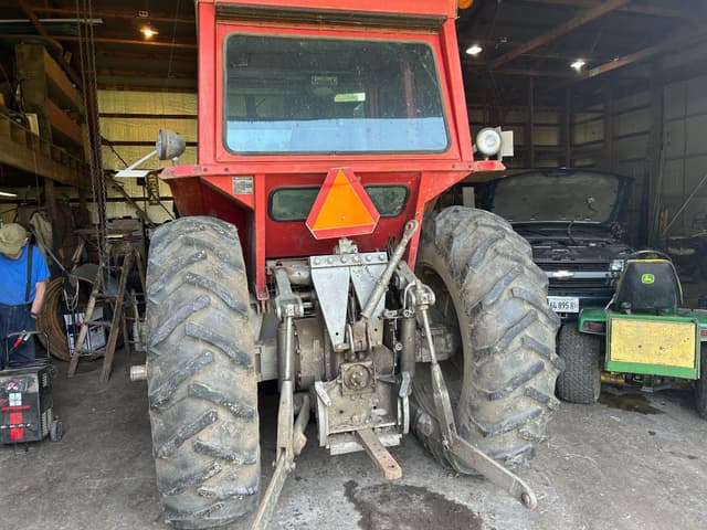 Image of Massey Ferguson 1105 equipment image 1