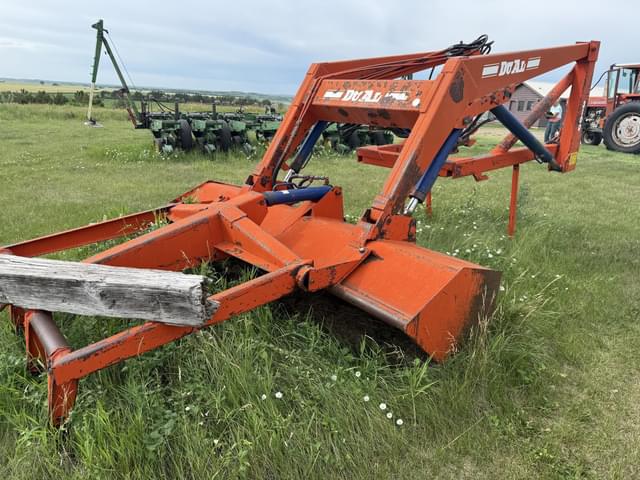 Image of Massey Ferguson 1130 equipment image 2