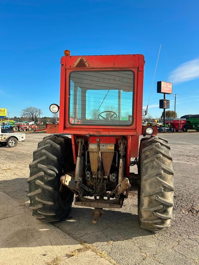 Image of Massey Ferguson 1130 equipment image 3