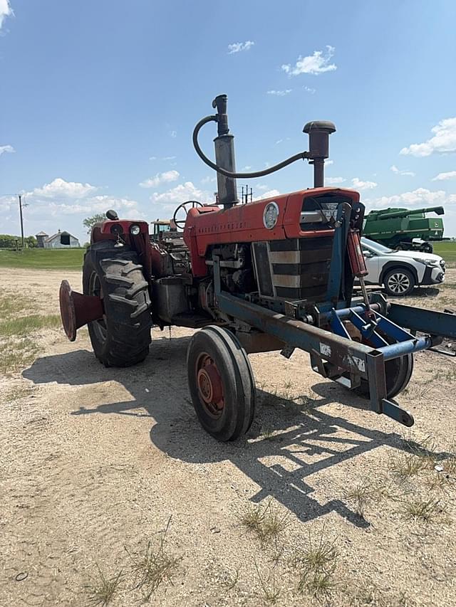 Image of Massey Ferguson 1130 equipment image 2