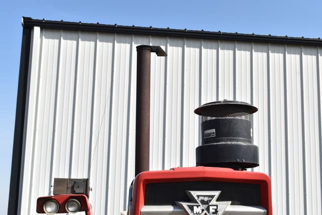 Image of Massey Ferguson 1130 equipment image 4
