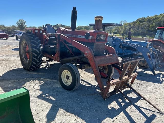 Image of Massey Ferguson 1130 equipment image 2