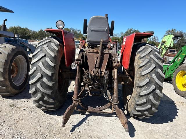 Image of Massey Ferguson 1130 equipment image 4