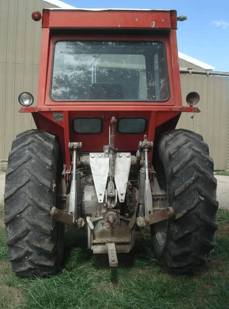 Image of Massey Ferguson 1135 equipment image 3