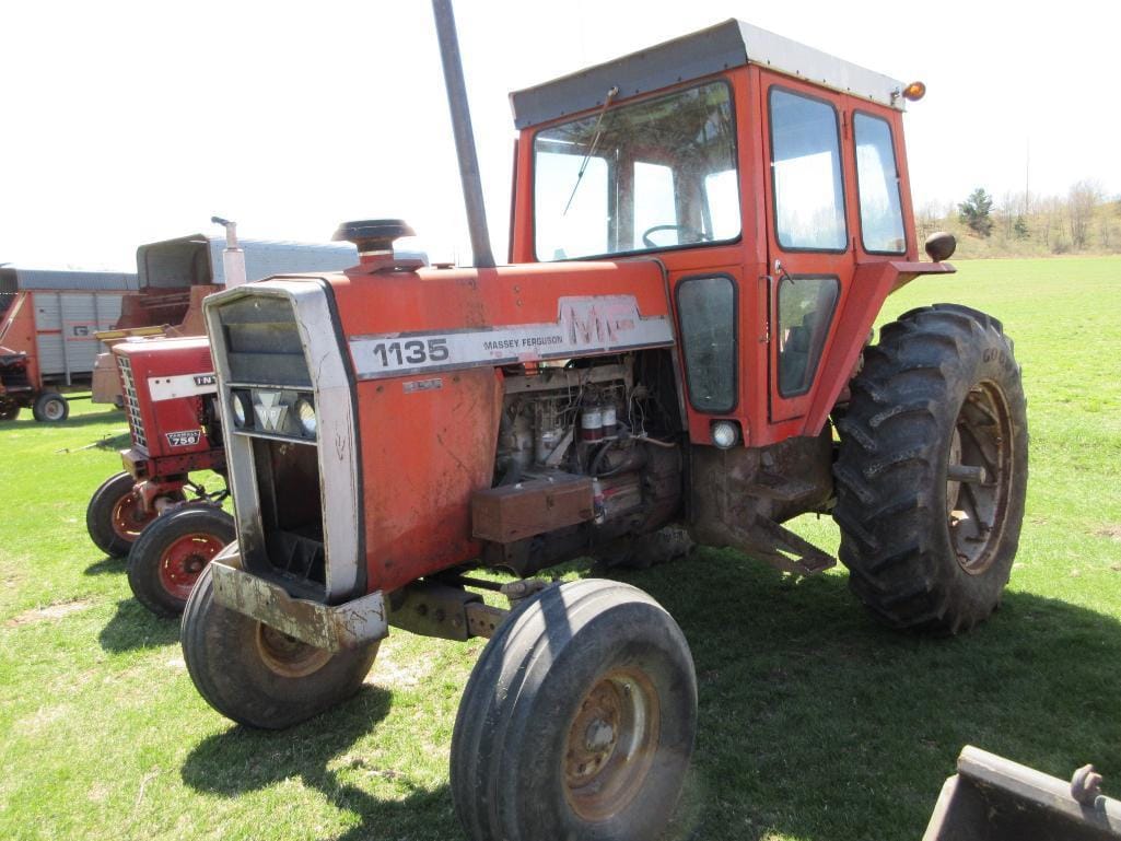 Main image Massey Ferguson 1135