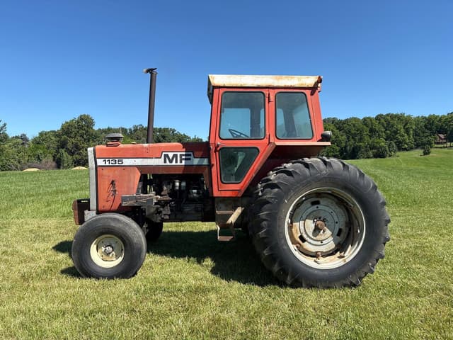 Image of Massey Ferguson 1135 equipment image 1