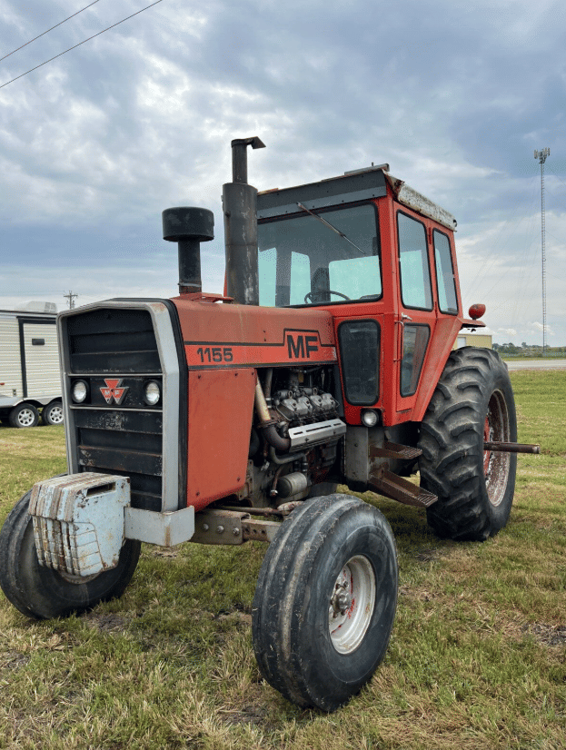 Image of Massey Ferguson 1155 equipment image 2