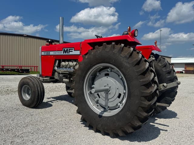 Image of Massey Ferguson 1155 equipment image 3