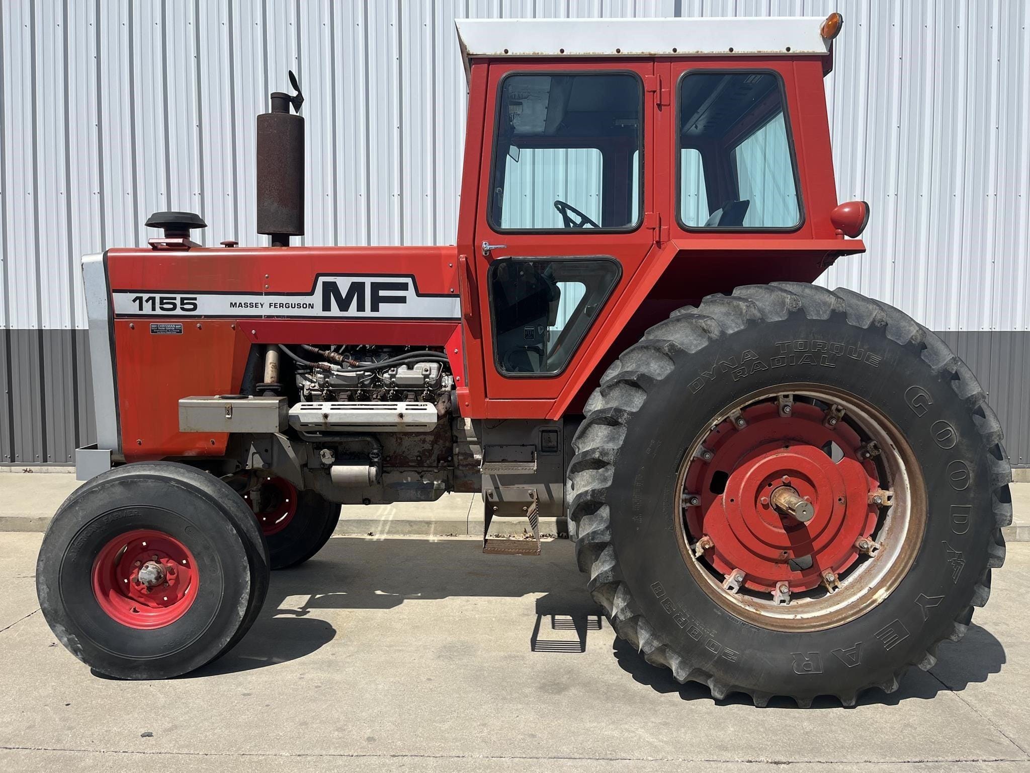 Massey Ferguson 1155 Equipment Image0