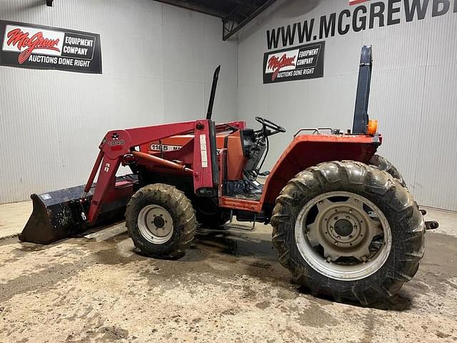 Image of Massey Ferguson 1165 equipment image 2