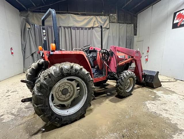 Image of Massey Ferguson 1165 equipment image 4