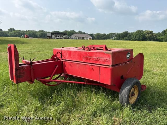 Image of Massey Ferguson 12 equipment image 4