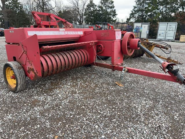 Image of Massey Ferguson 12 equipment image 1