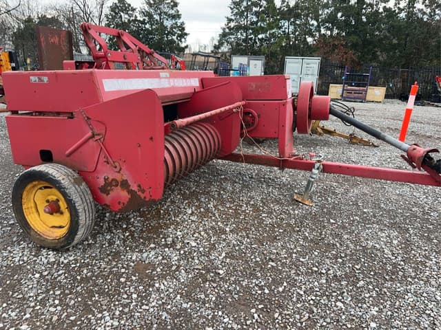 Image of Massey Ferguson 12 equipment image 2