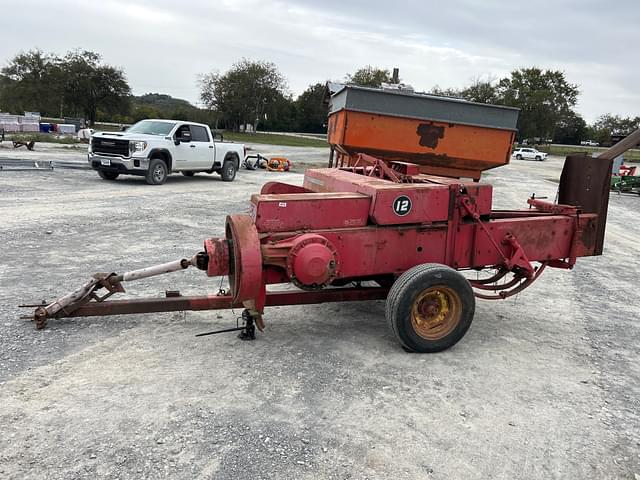 Image of Massey Ferguson 12 equipment image 2