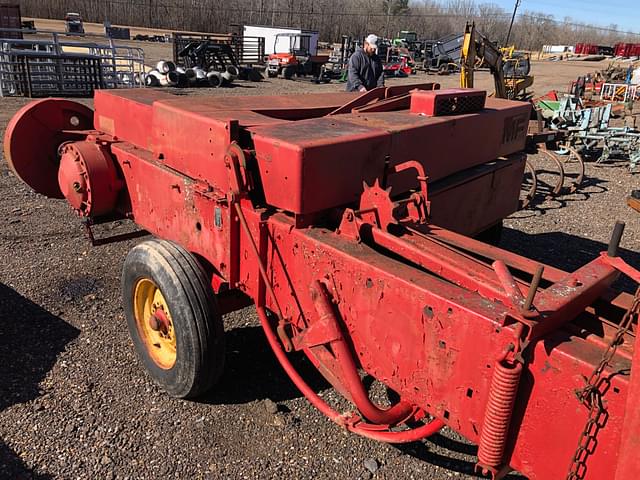 Image of Massey Ferguson 12 equipment image 3