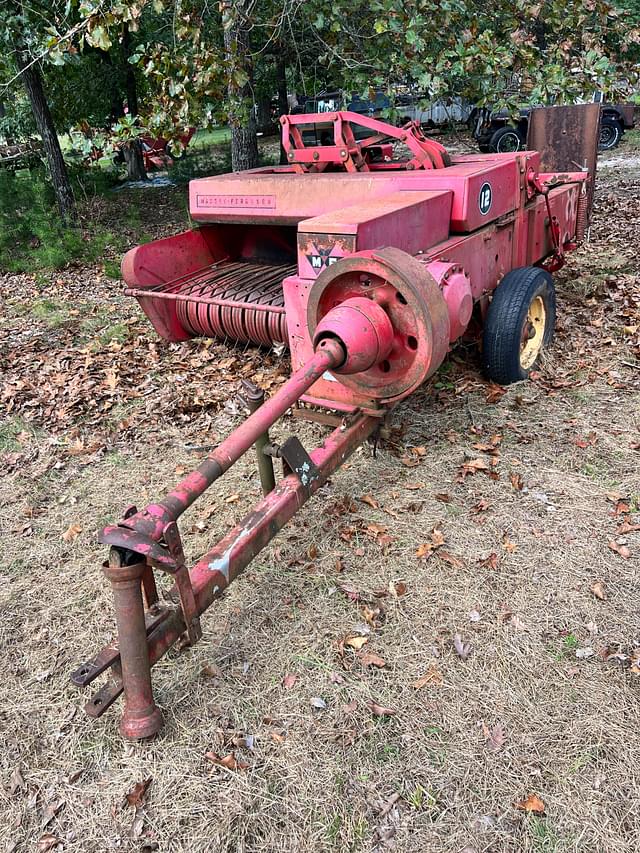 Image of Massey Ferguson 12 equipment image 1