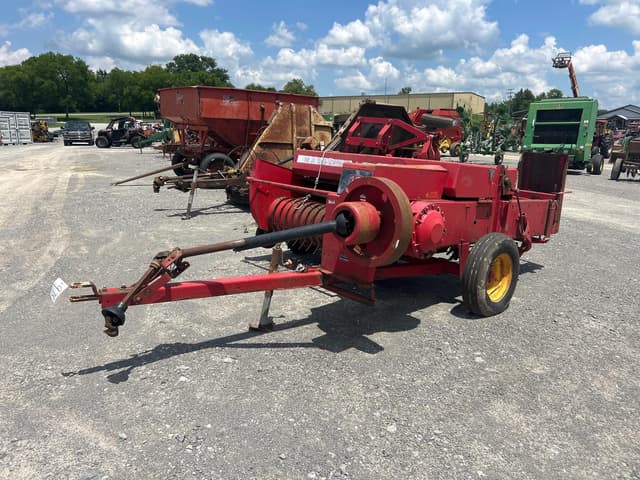 Image of Massey Ferguson 12 equipment image 2