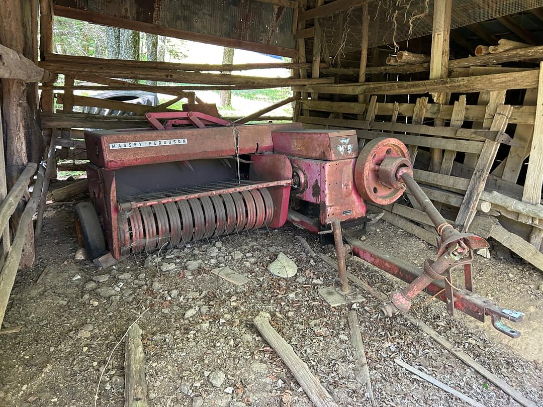 Image of Massey Ferguson 12 Primary image