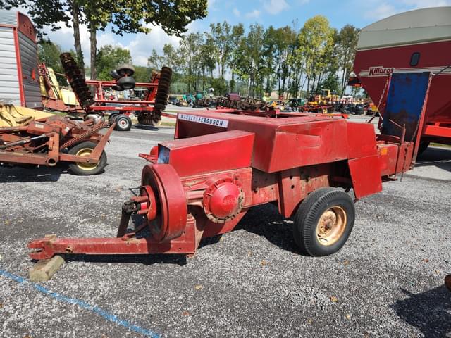 Image of Massey Ferguson 120 equipment image 1