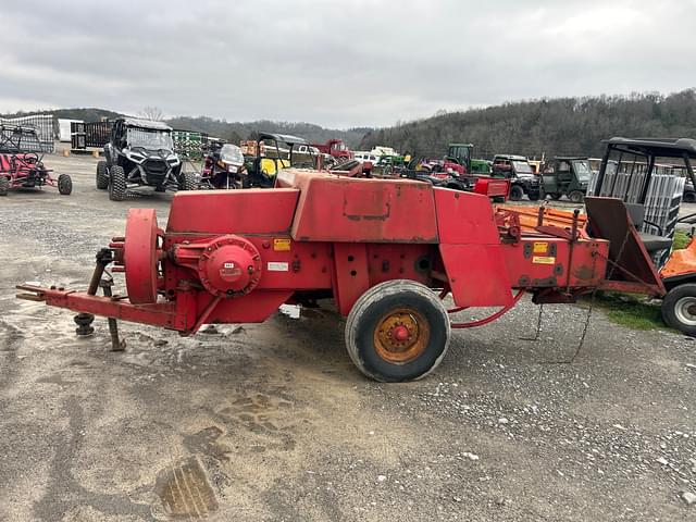 Image of Massey Ferguson 120 equipment image 2