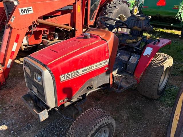 Image of Massey Ferguson 1205 equipment image 1