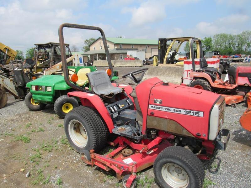 Image of Massey Ferguson 1215 Primary image